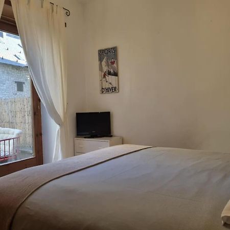 Ferienwohnung Check-In Casas El Rincon Benasque Exterior foto